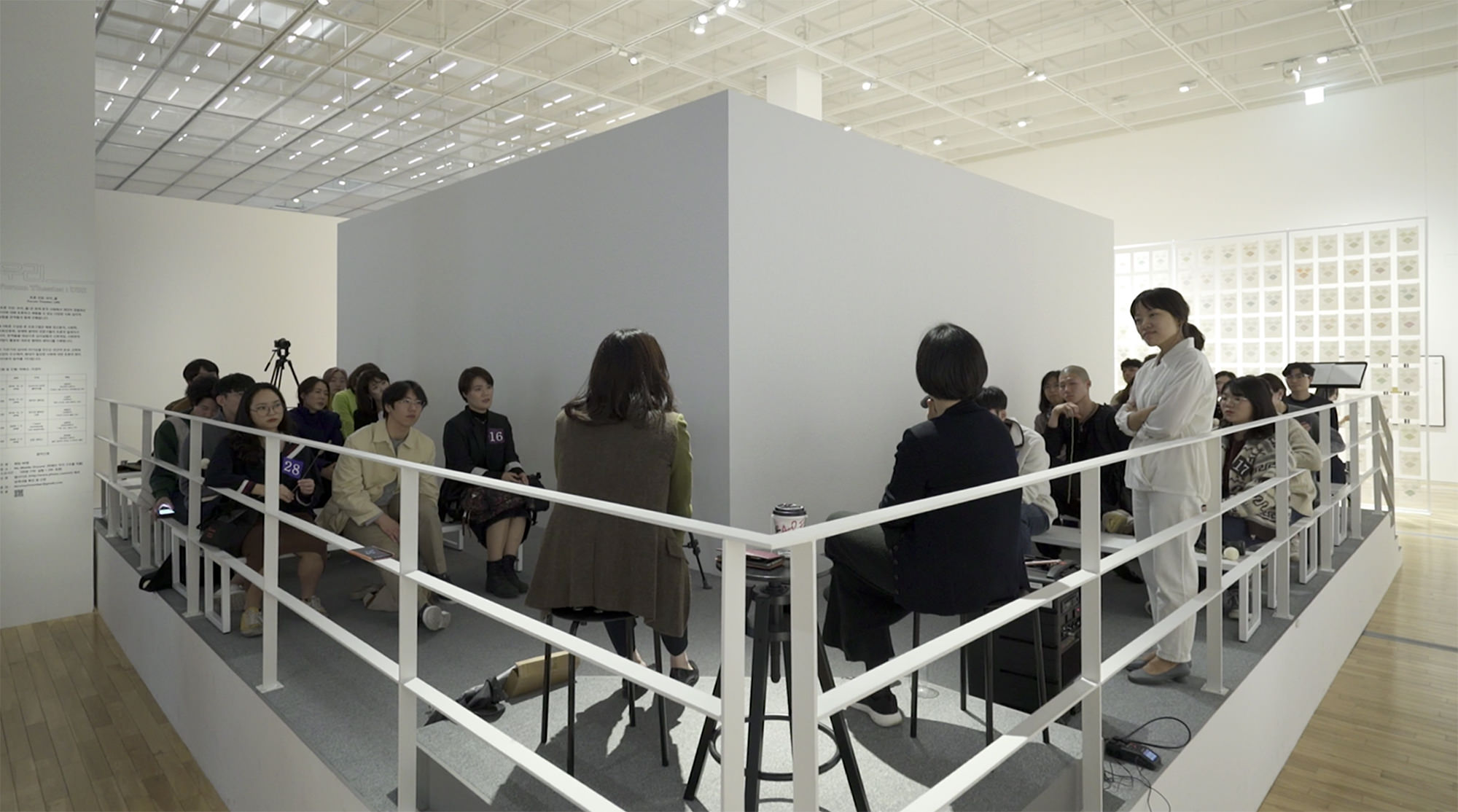 토론 극장, 우리_들, 2019