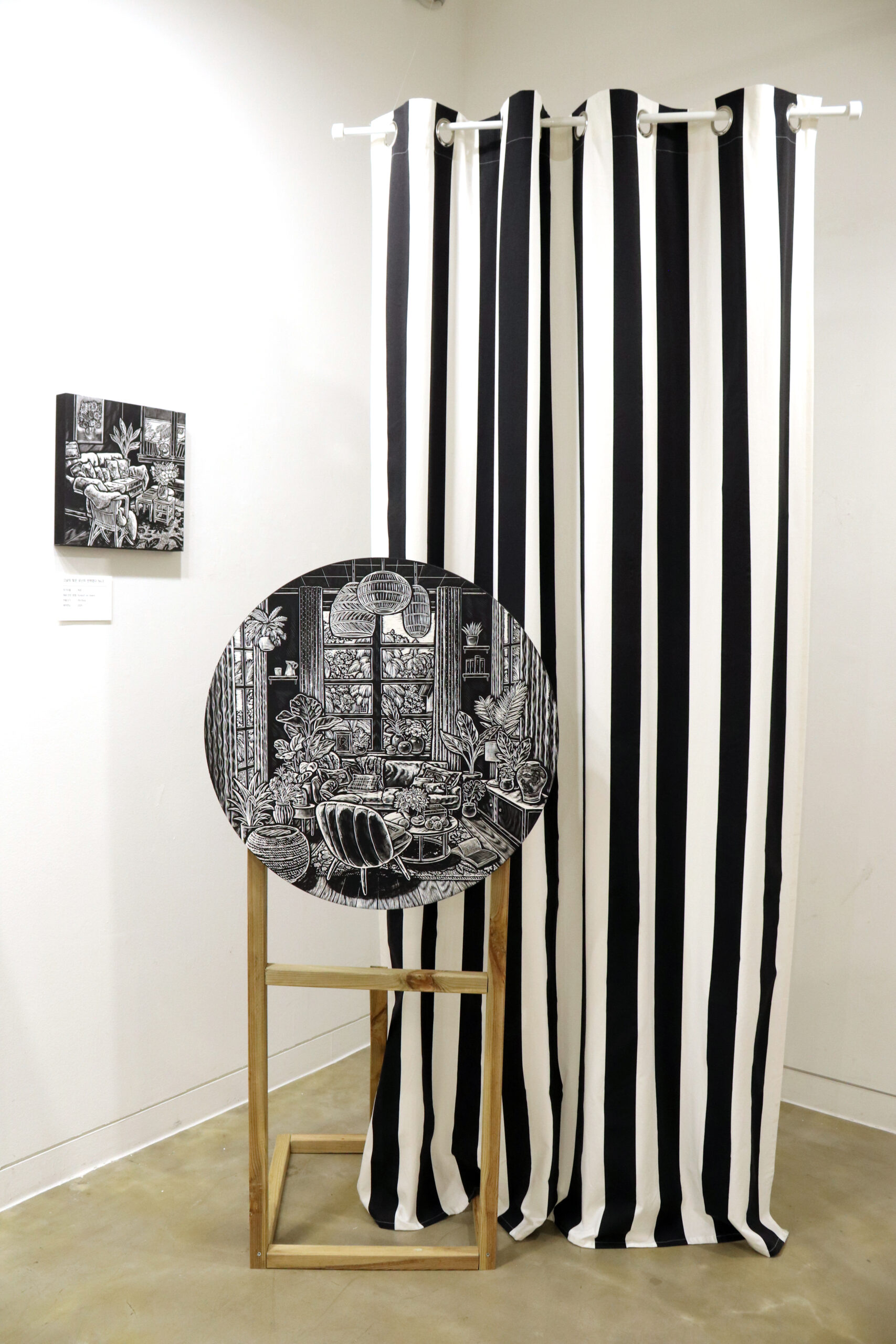 기억을 품은 자리 No.9 A Place Holding Memory No.9, 2025, Scratch On Board and mixed materials